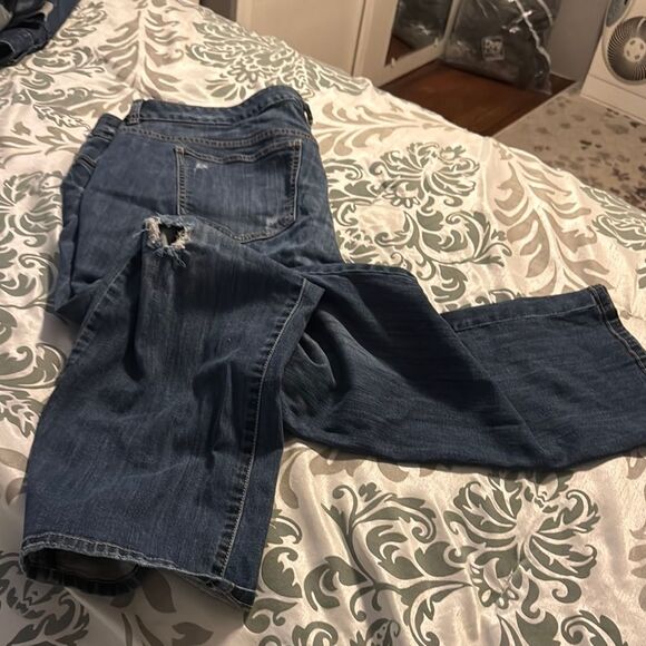 Apt. 9 Size 18W Blue Boyfriend Jeans Relaxed Fit - Picture 1 of 3